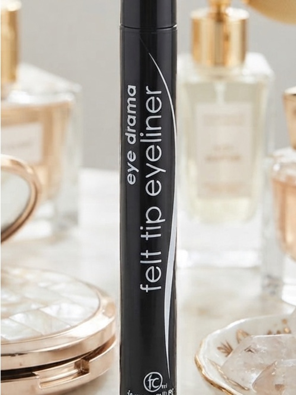 Eye Drama Felt Tip Eyeliner - Black